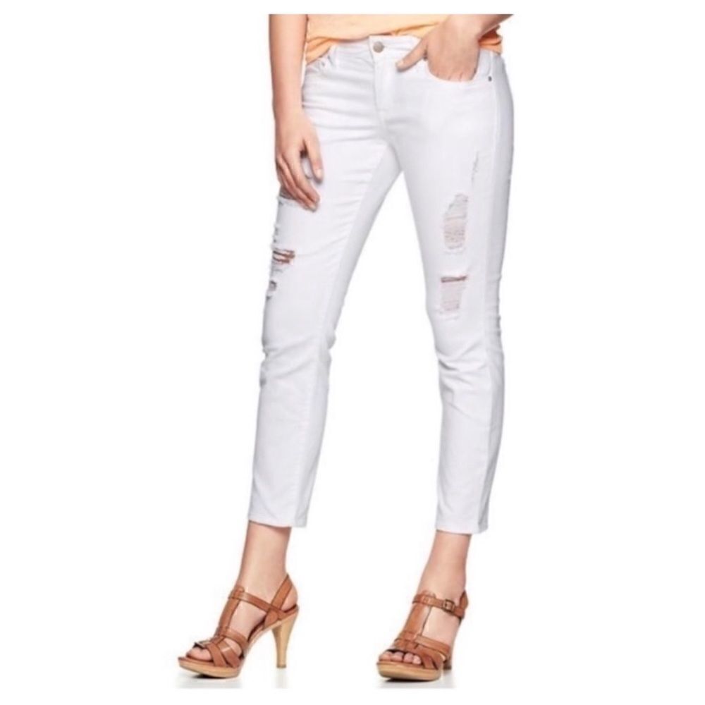 GAP White Always Skinny Destructed Ankle Jeans